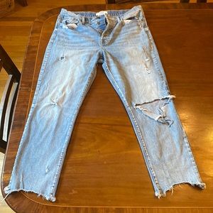 Pistols Distressed Jeans Size 31 (26” inseam)